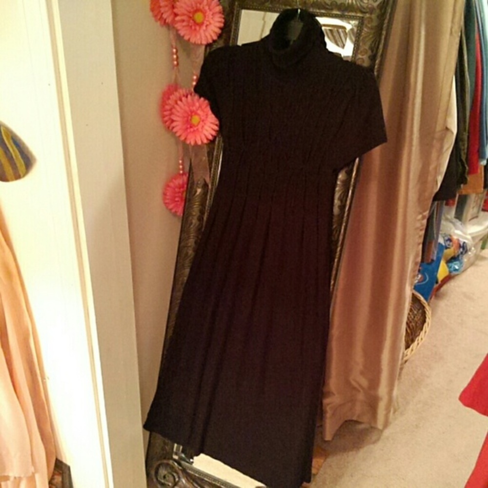 Sophie Max black sweater dress